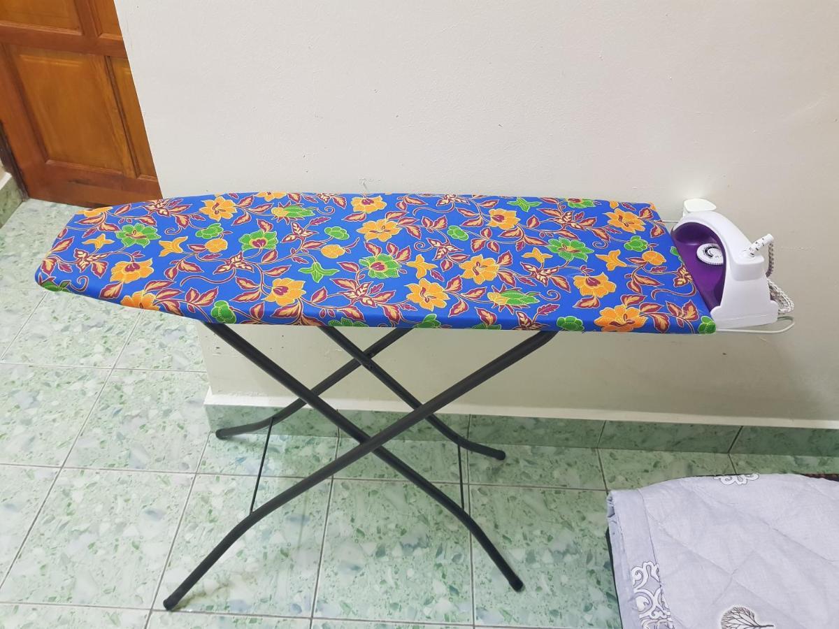 Homestay Che Wan Kuantan Exteriör bild