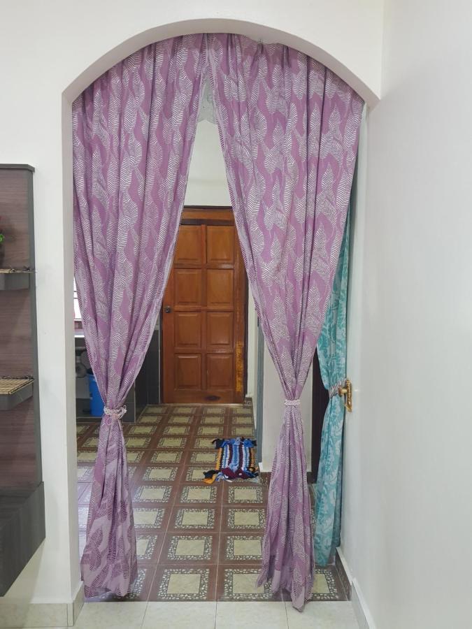 Homestay Che Wan Kuantan Exteriör bild