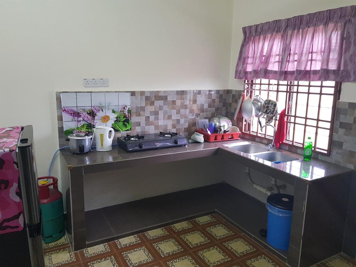 Homestay Che Wan Kuantan Exteriör bild