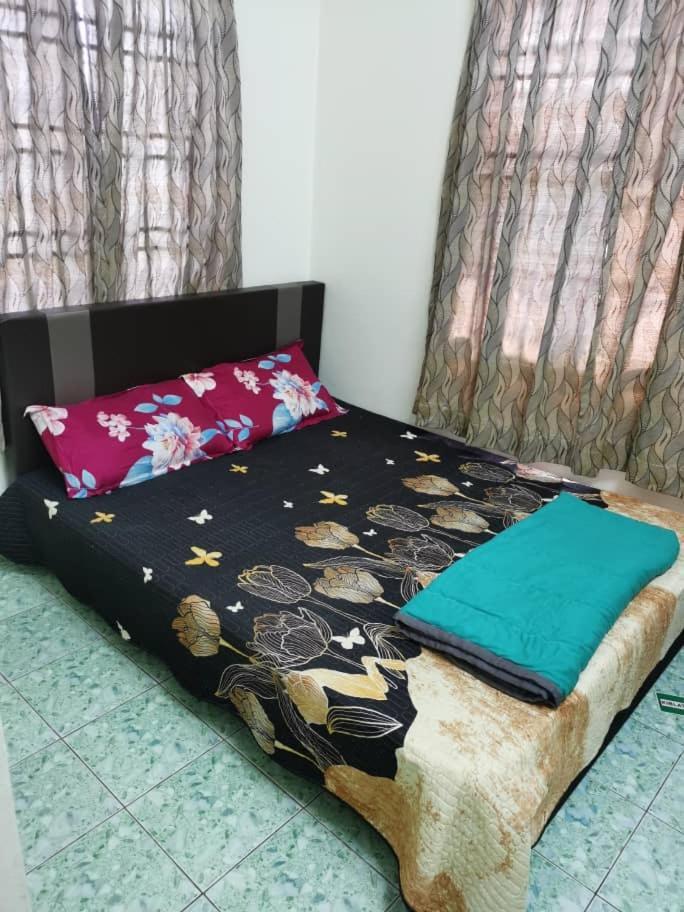 Homestay Che Wan Kuantan Exteriör bild